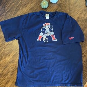 Reebox Vintage NFL Collection Shirt -- Patriots!